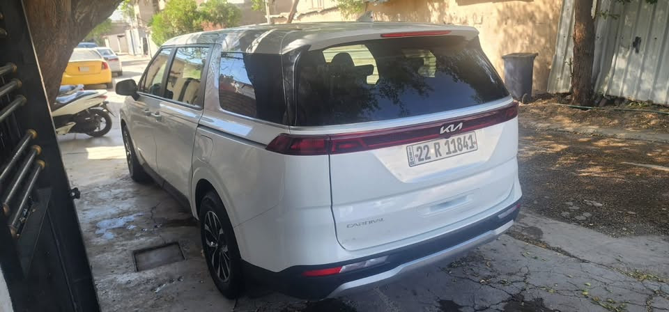 كيا كرنفال 2023  Kia Carnival – عائلية فخمة وواسعة 🤍
🚘 النوع: Kia Carnival

🎨 اللون: أبيض

📍 الحالة: نظيفة جداً حسب الصور

🛞 الجنوط: ألمنيوم

💺 المقاعد: جلد، لون بيج

👨‍👩‍👧‍👦 المقاعد: 3 صفوف – مساحة داخلية واسعة

🚪 الأبواب: جانبية سحّابة

📺 الشاشة: شاشة وسطية

💡 الإنارة: LED

🪟 الزجاج: خلفي مظلل

📦 الصندوق: مساحة أمتعة واسعة مع إمكانية طي الصف الثالث

📊 عداد السياره :14 الف

✅ مقصورة واسعة ومريحة

✅ مناسبة للعوائل والسفر

✅ شكل خارجي مميز وفخم

✅ داخلية نظيفة ومرتبة

حادث السياره فقط بنيد ضربه خفيفه الايرباكات كلها سليمه 

المحرك: 3600

القير: اوتوماتيك

**المحافظة:**بغداد

رقم التواصل: ***********

ترهم للبيع او مراوس
