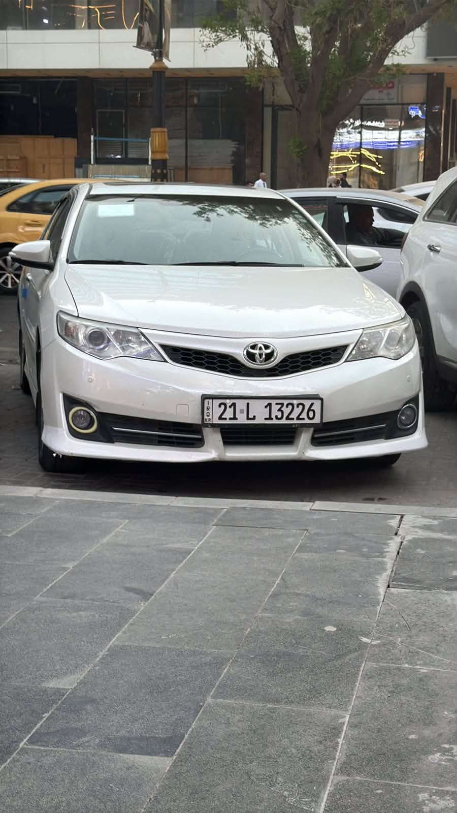 كامري ٢٠١٢ خليجي شركة سازز للبيع🔥
فول مواصفات 🆕
السيارة مال بيت على وضع الشركة 
كفالة عامة من الصبغ والتبديل 
شرط حتى الدعاميات ما مفتوحة بلادية ومكفولة ايضا من الصبغ 
اللون صدفي 
كشنات جلد 
فتحة سقف 
سنتر لوك 
نظام صوتي 
وموصفات الساز معروفة 
عدادها ١٥٧ الف كيلو متر شرط حقيقي تفحص وين ما يعجبك 
تراي للبصرة ضمان
اللوحة : السليمانية 
مكان السيارة : الانبار - هيت 
للأستفسار اتصل ***********
