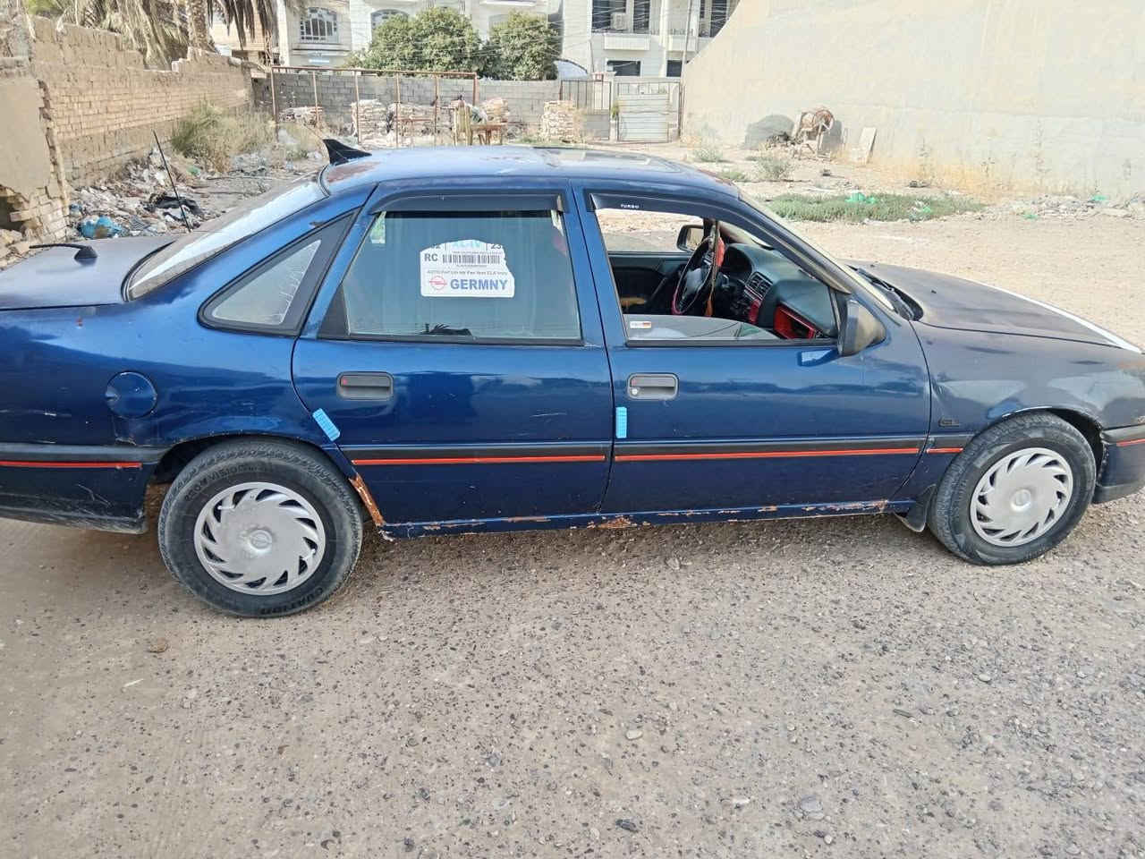 سلام عليكم اوبل فكترا للبيع مديل 1992
مكينه 16 گير ومكينه خير من الله تايرات زينة صدر زين 

غرفته نضافه 80 بل ميه سنويه باسمي بل 29 يله تسقط 

السعر الاتصال عل رقم  ***********
