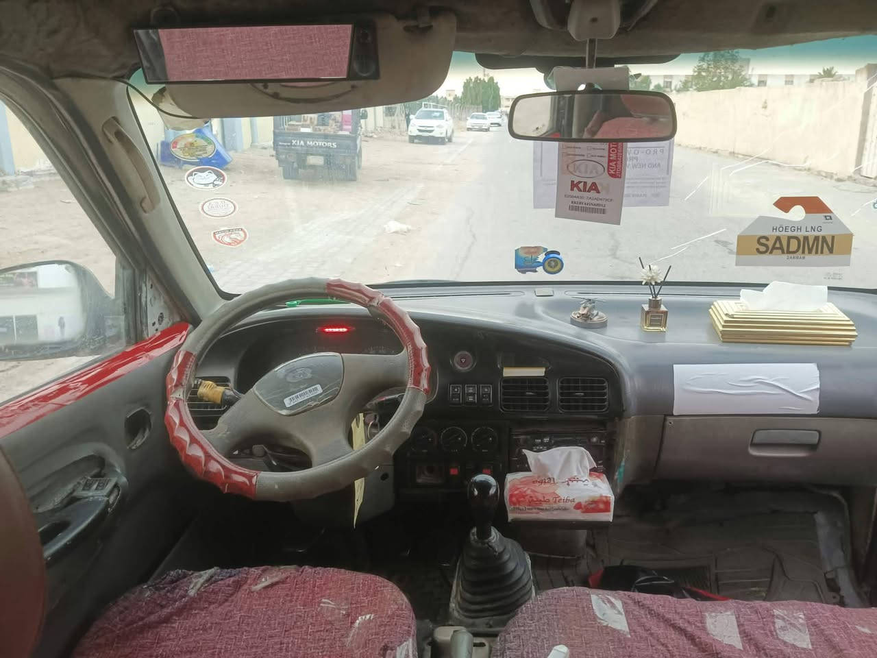 السلام عليكم 
للبيع بريجو موديل 98اصل سياحي بطاين نفاضه رقم مثنى الماني سيارة جاهزه للشغل محرك وكير واكسل وباور كلهن مبدلات مال حاويه ترايك اي مكان تريد جاهزه للاخير ابيع بدون تحويل راعي ما واصله السعر 22 من الاخير مكان نجف ***********
