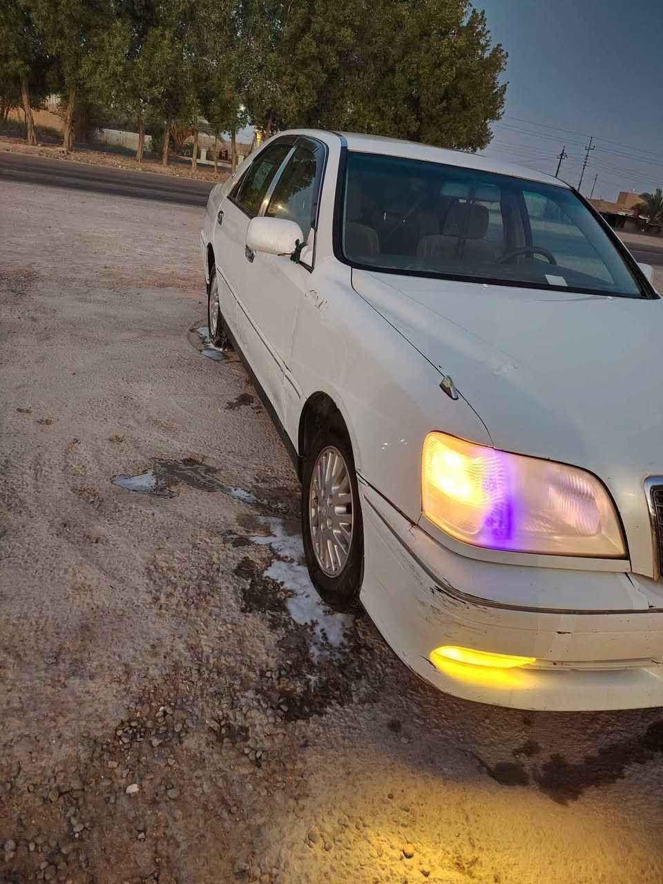 سلام عليكم ملكه لبيع كصتين متوم طبق الصل راقام وسنويه وبليته حداديه امام وخلفي جديد توني نافضه مكينه فيفيتي شرط لفحص بلجيس سعر لبيع 32 وبيه مجال مكان البصرة الكرنه شراي ينتصل وانه خادم 
*********** هاذ رقم نتصال
*********** واتساب فقط
