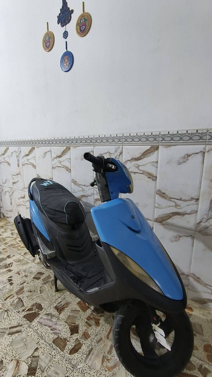 السلام عليكم ماكس عدله للبيع دراجه خير من الله مكينتها ممفتوحه شلعه معدل كهربائية شغاله طستها ناعمه 
السعر 500وبيها مجال المكان بغداد زعفرانيه الرقم ***********
