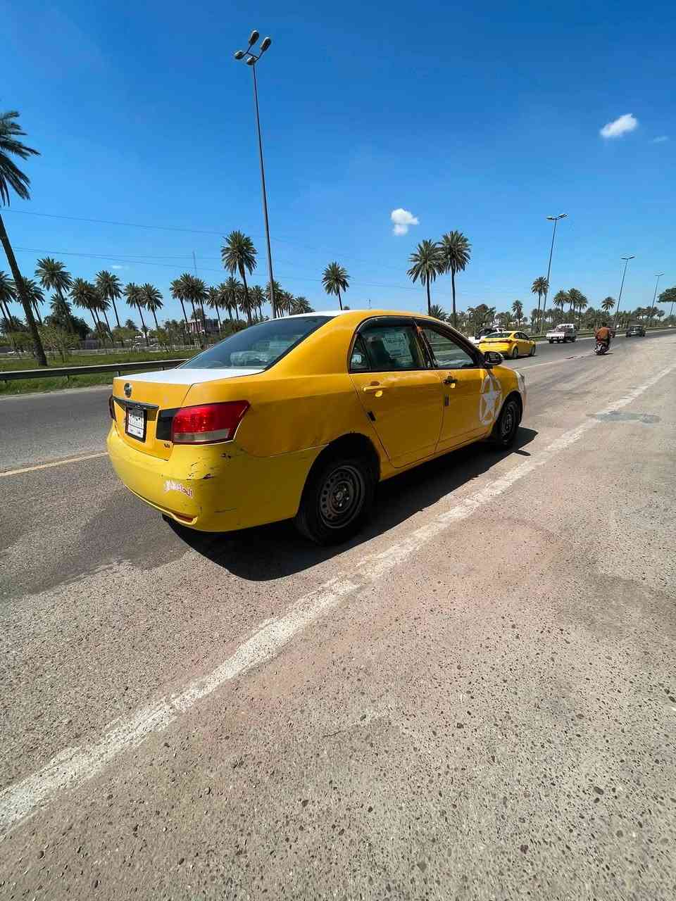 السلام عليكم بي واي دي كير مكينه كورله محوره 1800    سعرها 35 وبيها مجال
***********

