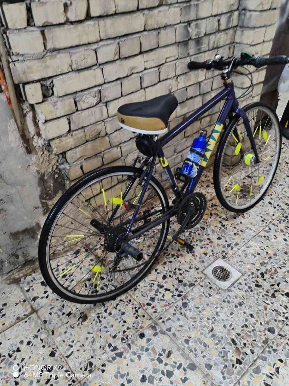 بايسكل C700 • مستعمل ٦ أشهر • نظيف ١٠٠/١٠٠