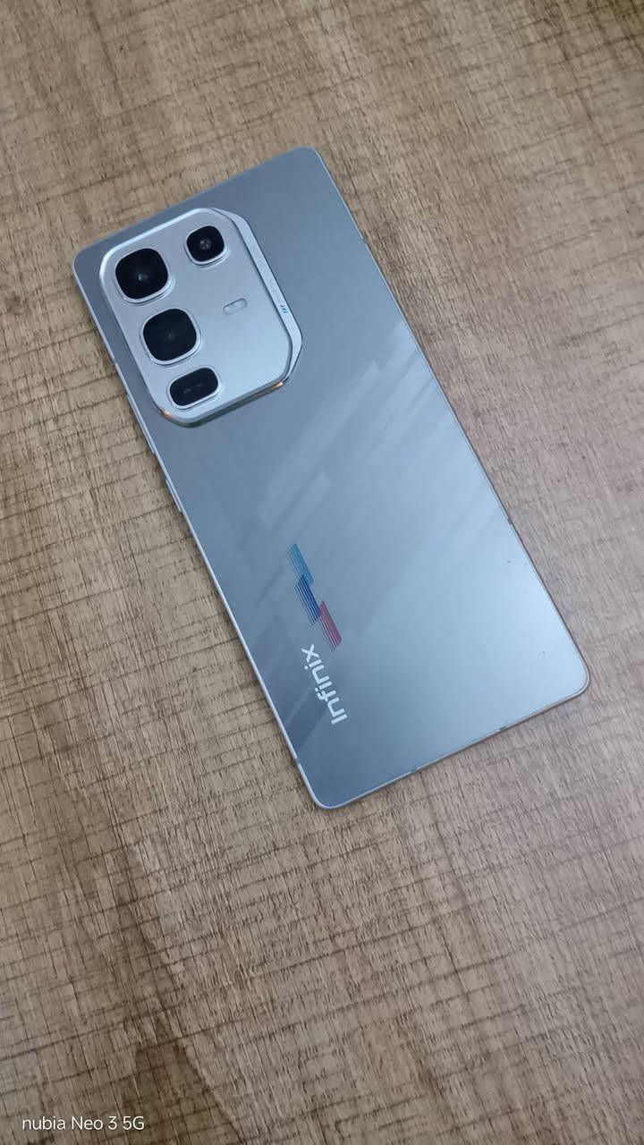 للبيع | Infinix Note 50 Pro 🔥
✨ الجهاز نظيف جداً وحالة ممتازة
🎨 لون مميز وأنيق
💾 ذاكرة 256GB
🧠 RAM 8GB + 8GB توسعة
🔐 بصمة داخل الشاشة
🎮 60 فريم ثابت
🔋 بطارية 5200mAh تكفي ليومين حسب الاستخدام
⚡ شحن فائق السرعة 90W
📦 كامل الملحقات
💰 السعر: 300 ألف
🤝 بي مجال للتفاوض
📍 المكان: كربلاء – الولاية
🚫 لا يوجد توصيل
📞 للتواصل: ***********

نص مكتوب في الصور:
- nubia Neo 3 5G