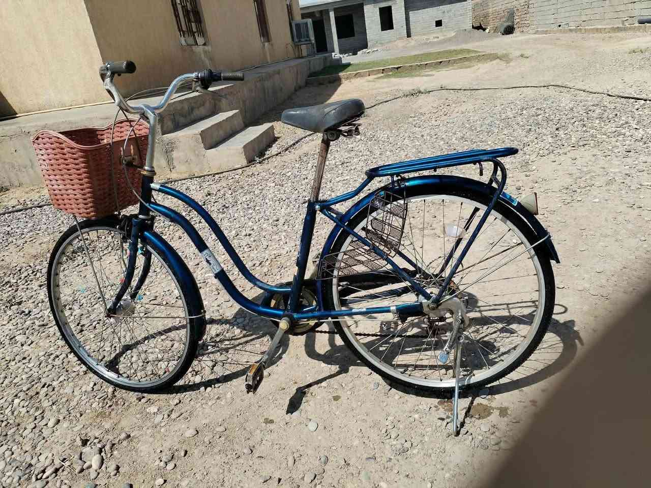 (السلام عليكم)
بوســكل للــبيع

تواير جدد+ بريكات + العين السحريه شغااله.. تبديل 6نمرات+ حجم 27  الســـعر 85 وبي مجال قليل

للاستفسار علا الرقم  ***********
