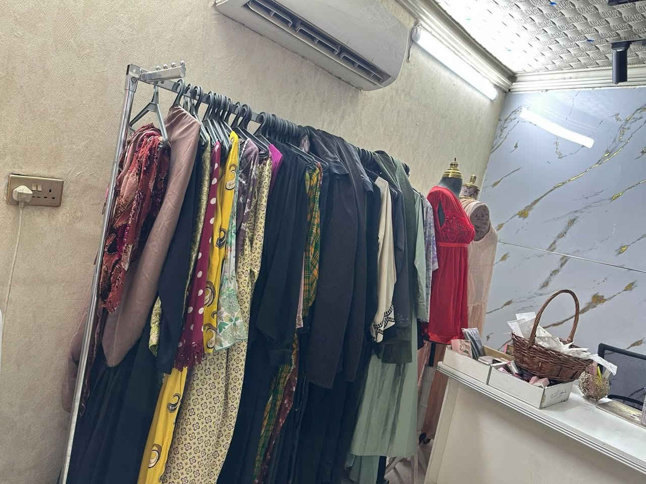 للبيع • اغراض متفرقة • نشر مدفوع