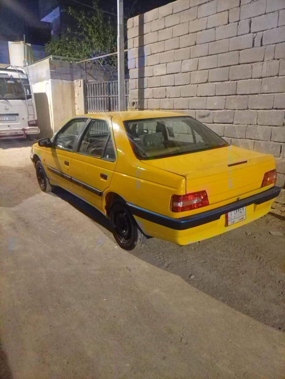 بيجو 405 • ٢٠١٦ • رقم بصرة