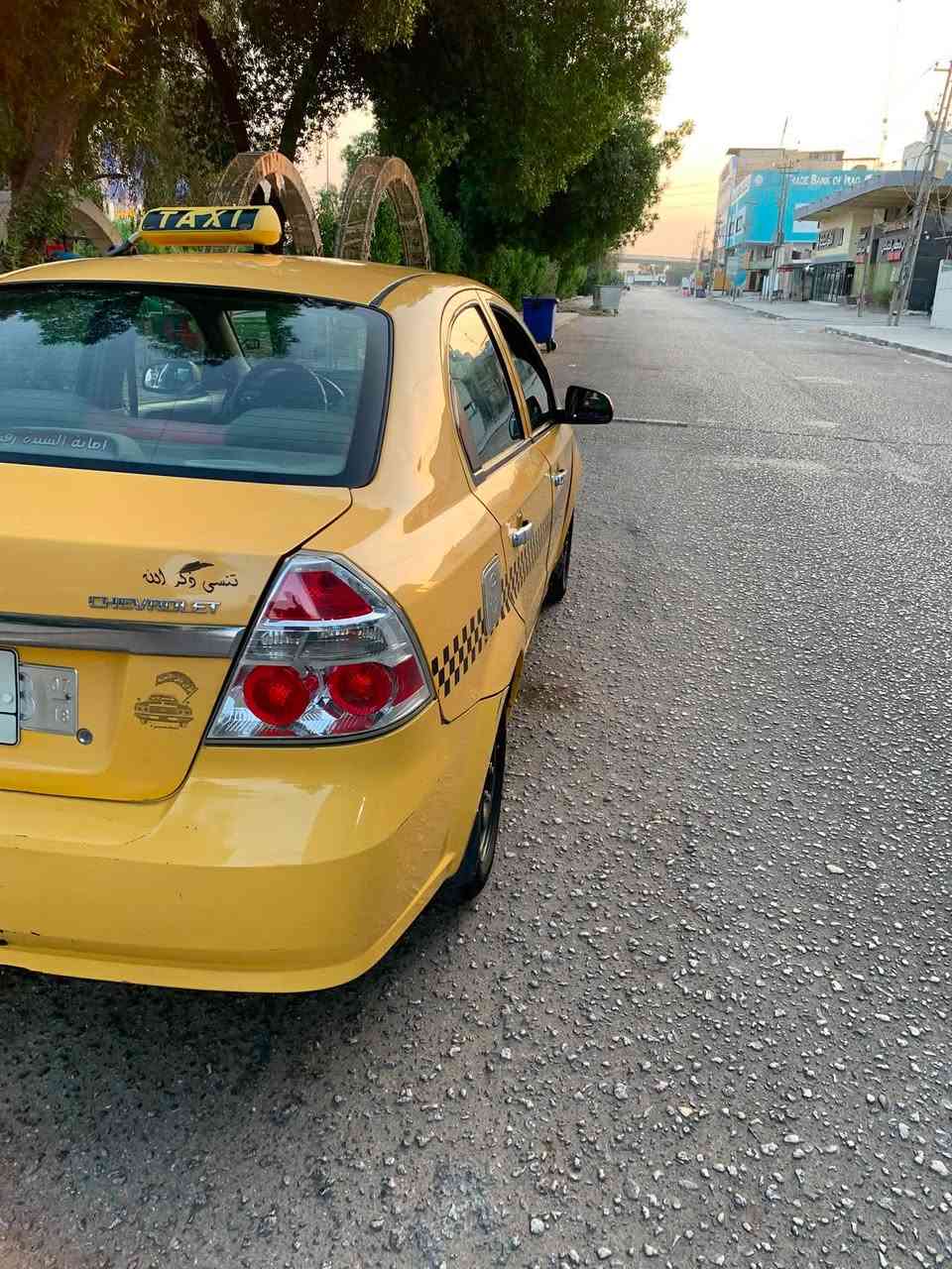 سلام عليكم  أفيو موديل 2011 بيها قطعتين جاملغ وبنيد  جاهزه سياره من كلشي بس حداديه والباقي كلشي ما بيها رايدها 45 ورقه وبيها مجال بصيط كير عادي محرك توني مجفته كيرها حلو ***********  هاذه رقمي  تبريد شغال
