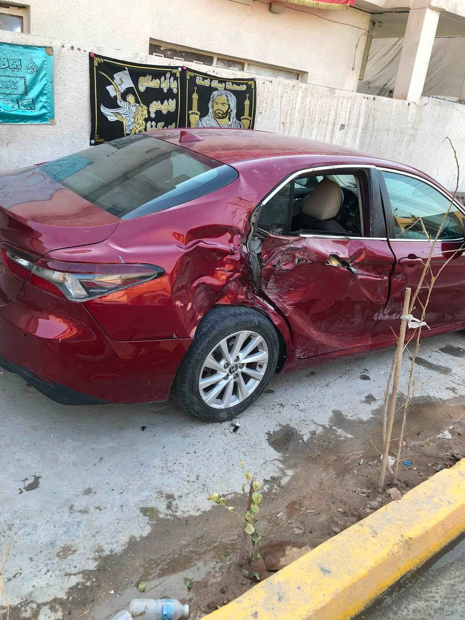 السلام عليكم كامري 2022 رقم بغداد معوقين بعد سنه وتصير حره صار بيهة حادث الله يجفيكم الشر رايدهة 105 بشده وخمسة وبيهة مجال شي بسيط السياره تشتغل وتمشي طبيعي 

***********
