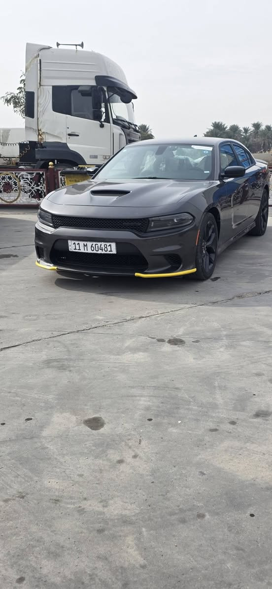 جارجر موديل 23 أصل مرقمه بغداد باسمي بيع او مراوس بسياره اقل 
مواصفات GT Super track pak

محرك حجم 3600

شاشه كبيره كار بلي 

كامره خلفيه دواره 

فول تحكم ستيرن 

بصمه بيبان وتشغيل 

تدفئه بالكشنات الاماميه والخلفيه 

تشغيل عن بعد 

نظام Sport

رادار امامي جانبي 

هيتر بالمرايه 

المرايه قابله للطي 

كشن حضن كهرباء 

حساس دعاميه خلفي 

لايت ثلاث عدسات 

بك لايت لد 
@
ويل كب حجم 20 كروم 

سياره جديده حادثها موضح بالصور بدون دواخل يرباك برده راجع سستم 

ماشيه 23 مكانها الديوانيه سعرها 250وبيها مجال للاستفسار الاتصال على الأرقام 

*********** واتس اب 

***********
