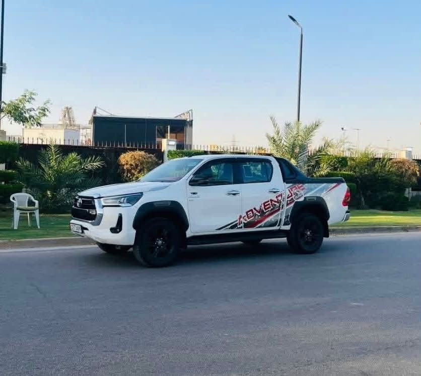السلام عليكم هايلوكس TRD  2022 رقم بغداد سياره باسمي وعلى ايدي سونار مرفق بالمنشور مكانها بالعماره
رقمي ***********
سعرها 305
مواصفاتها :

حساسات اماميه
حساسات خلفيه 
كامره 
شاشه 
تدعم كار ابلي
تبريد كشنات اماميه
تدفئه كشنات
بنيد جكات

