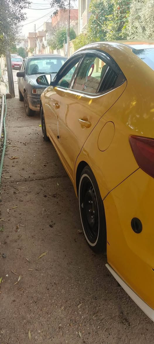 النترا 2017
محرك مفتوح مقفل رواجز 
ضربه بالبجم معدله بارد 
وبيها مكانين بارد 
رقم بغداد 
منضومه غاز 
السعر 120
مكاني الموصل حي السكر 
*********** واتساب
