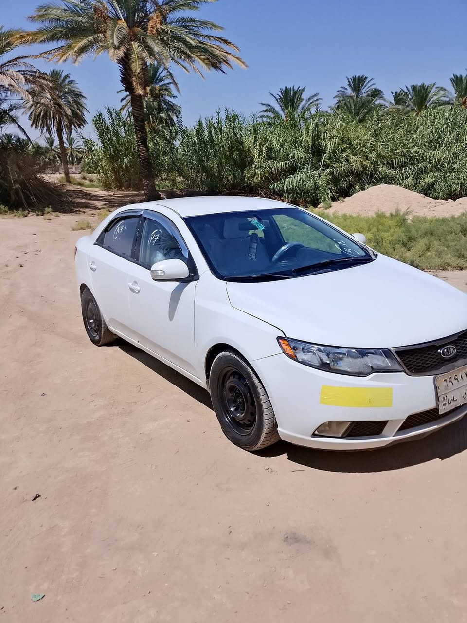سلام عليكم سيراتو مديل  10 سعره 75 وبيه مجال محرك 1600 رقم سليمانية صبغ عام اكفلك شواصي وتكم وحوض محرك بيه تنقيص تبريد شغال تريد مداور تريد وكاله اتصل وبيك خير ودلل *********** مكاني كفل أو طريق كربله نجف عمود 255
