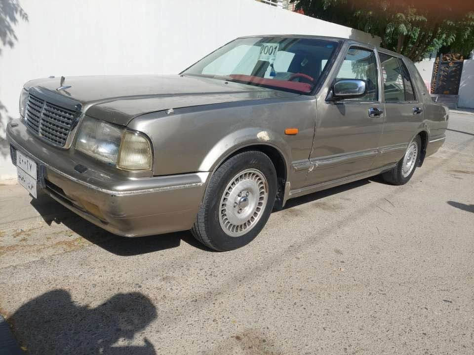 نيسان سيدريك • ٢٠٠١ • بلا بوية