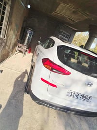 توسان خليجي موديل 2019 فول موصفات مكينه 2000 رقم بغداد ابسمي مكان سيار...