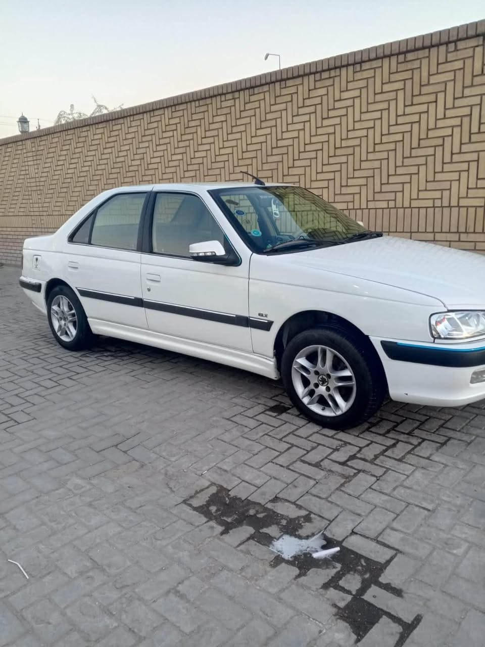 بيجو بارص مديل 23 اسياره كفاله بارد بنيد فقط اسعر70وبيه مجال قليل العنوان البصره رقم الهاتف***********
