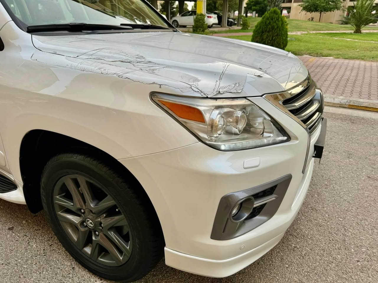 لكزس 2014 LX 570 للبيع

ماكو داعي اذكر مواصفاتها لان معروفة 

سيارة كفالة عامة جديدة مثلما موضح بالصور

تجي تشوف وعينك ميزانك 

سعرها كلش حلو ومعقول 

للبيع فقط بدون مرواس 

مامتواجد على الماسنجر 

للاستفسار الاتصال 

***********
