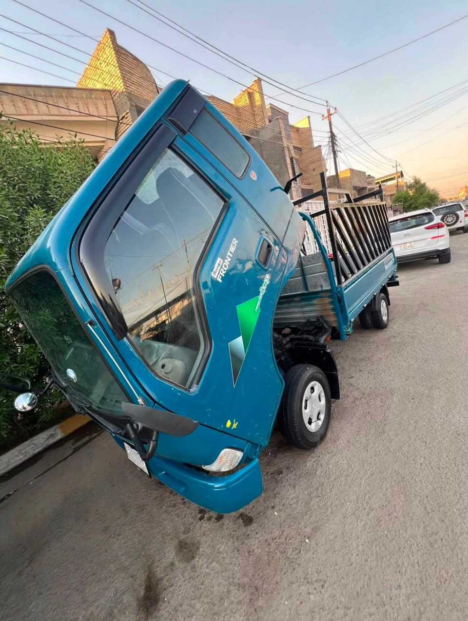 السلام عليكم للبيع كيا مديل 98. رقم بغداد الماني تحويل مباشر.  محرك. 3000.  جديد. مكفوله من الكص والضربه صبغ مكانات جماليه. تخم تاير كير اكسن حداده باور مشط كله جديد دواخل جديده.   محجر غلاف دوشمه جاهزه.   مكاني بغداد. 
شاصي بي تصليح. مامبين شرط.     السعر. 62.  ورقه. 
هـ.  ***********.  اتصل وتدلل
