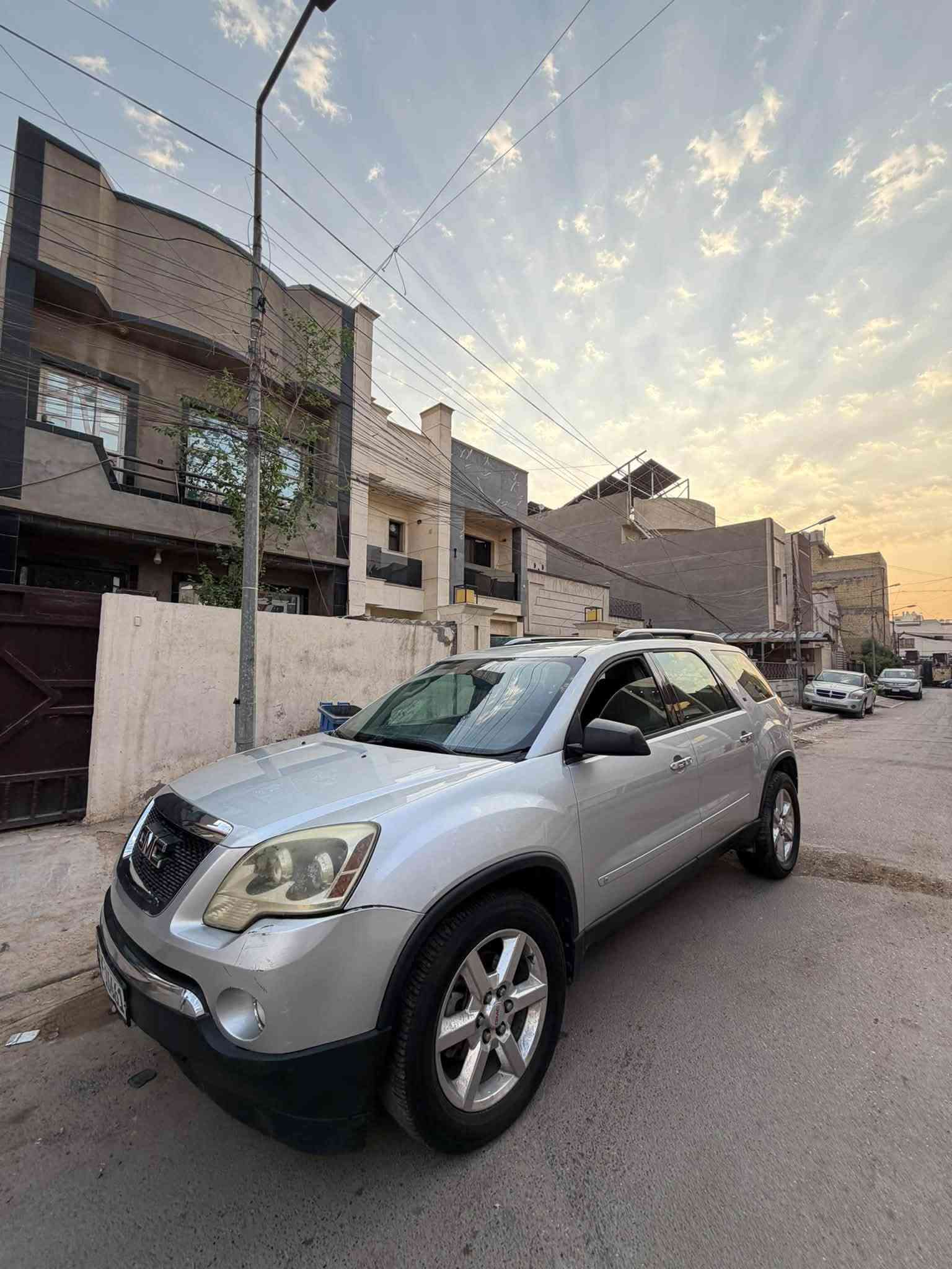 جمسي اكاديا 2009 للبيع
السعر ٥٧ ورقه وبيها مجال 
كير وصدر زينات 
صبغ قطع ابيع صبغ حزام 
نواقصها : 
محركها يبخر ابيع محرك كايم 
تبريد منقص غاز 
سنويه إلى 2030 وتحويل مباشر 
مكاني بغداد المنصور للاستفسار: 
*********** 
***********
