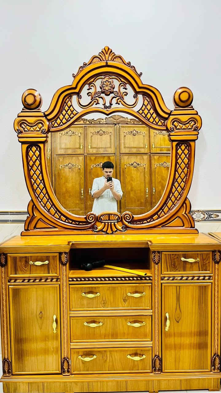 غرفه صاج عراقي حطاطه بعدها جديده نظافه 100/100 العنوان الرمانه للاتصال *********** واتساب
