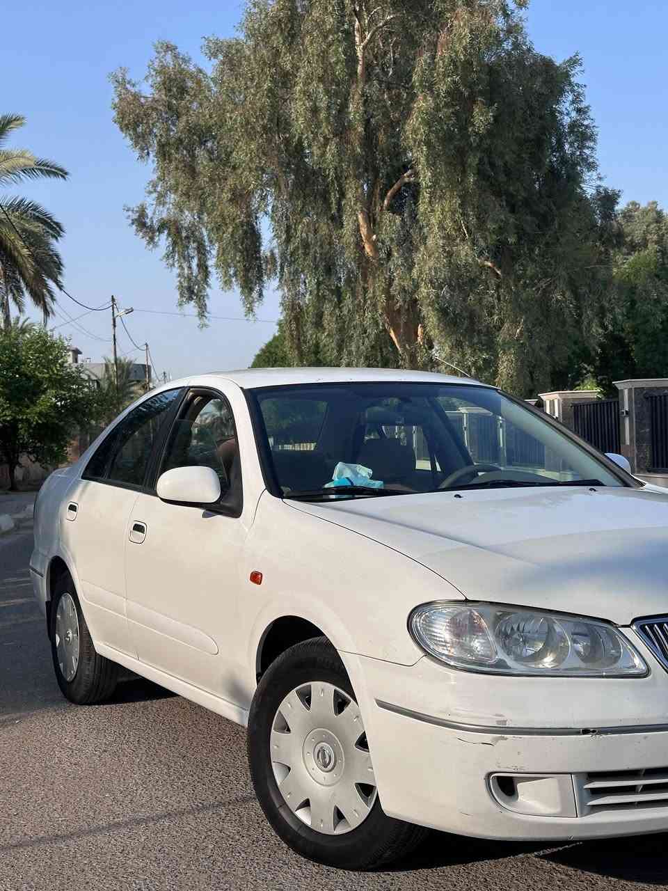 السلام عليكم نيسان سني 2009 ياباني كفالة عامة محرك كير تبريد صدر تايرات. فقط شخط بسيطة على باب السايق التفاصيل الاتصال على الرقم:- ***********
