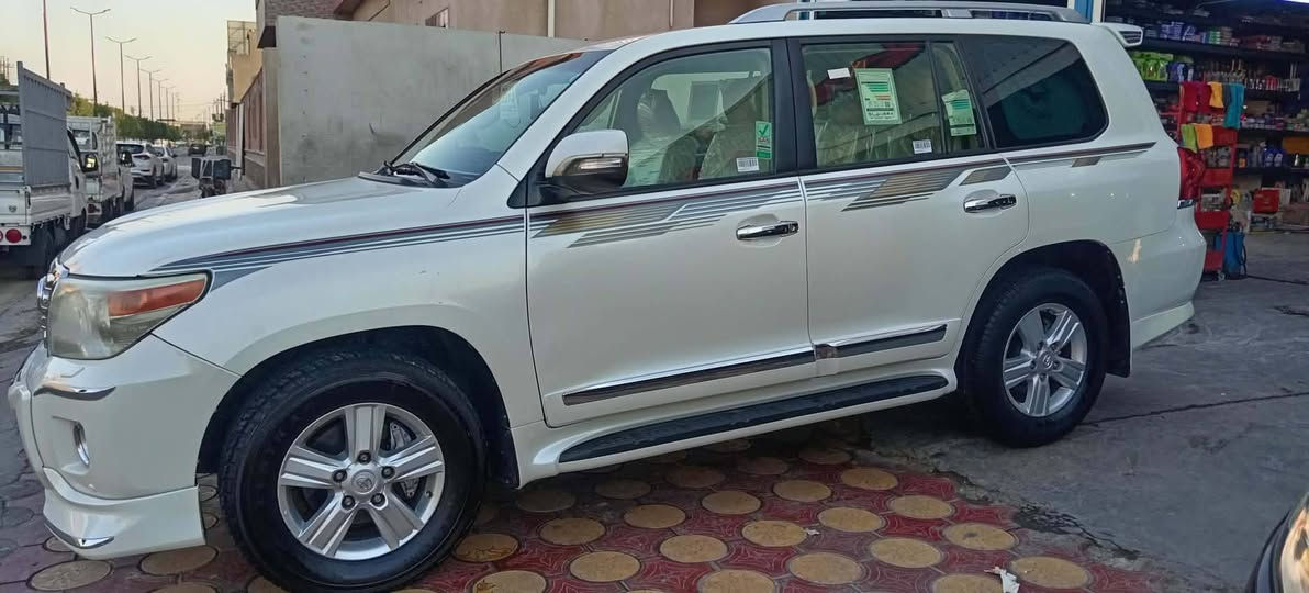 للبيع لاندكروز  بريم فول مواصفات ماشيه ٢١٠سياره جديده بسمي تحويل مباشر السعر٣٢٠$ السونار مع الصور مكان الفلوجه ***********
