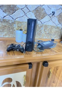 اكس بوكس 360السعر 90وبي مجال 07601292564