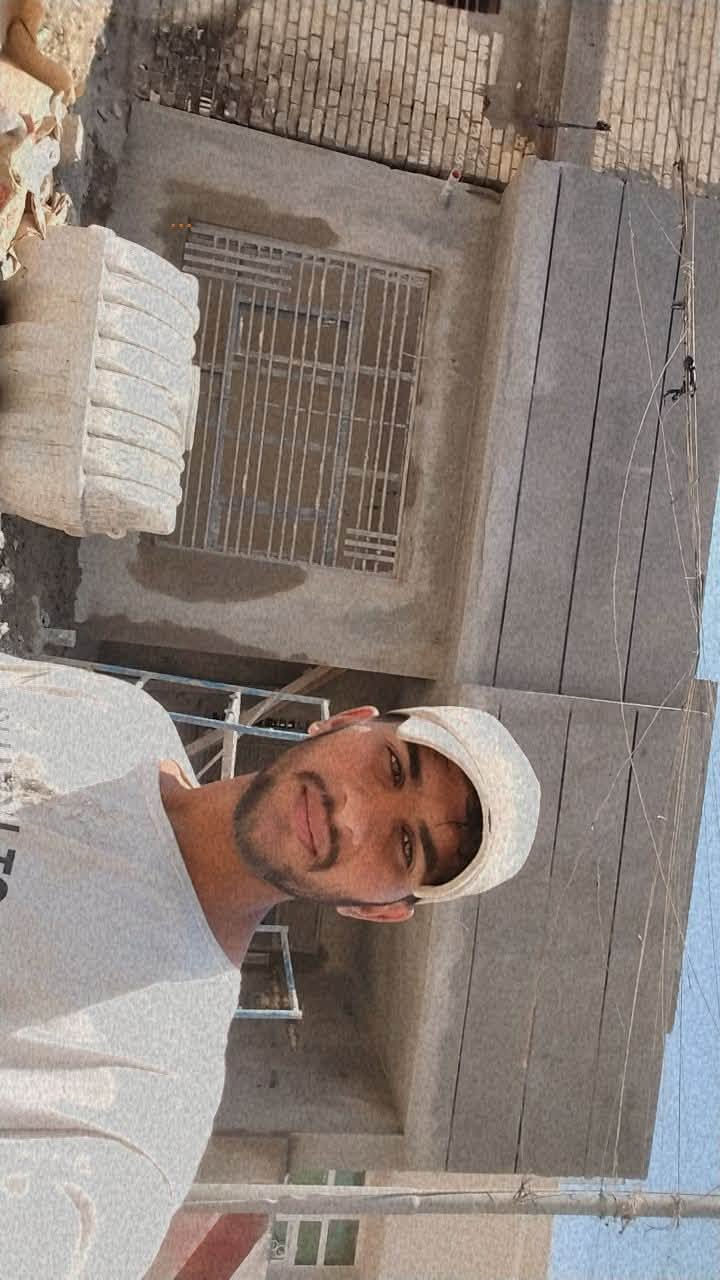 السلام عليكم لباخ وتطعيم واجهات درجه اولى مكاني بغداد نشتغل لبخ ونثر وتشميع وتطعيم وسقل وشغلنه كدامكم شغل مرتب واسعار مناسبه نشتغل بداخل بغداد فقط وهذا رقمي ***********
