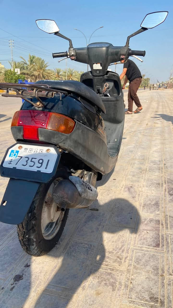 السلام عليكم 

دراجه بطه للبيع
موديل 99 الدراجه ما مفتوحه ومابيهه اي نقوصات وهاي الصور كدامكم والدراجه كامله مكمله من كل النواحي تجي تفحص وتشوف بعينك الدراجه مكفوله من كلشي 
السعر 575 وبيهه مجال للطيبين 

العنوان كربلاء شارع أحمد الوائلي 
للتواصل خاص او على هذا الرقم ***********
