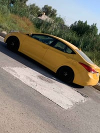 الانترا امريكي موديل ٢٠١٢ السيارة جاهزه من كل النواحيً صدر امامي خلفي ...