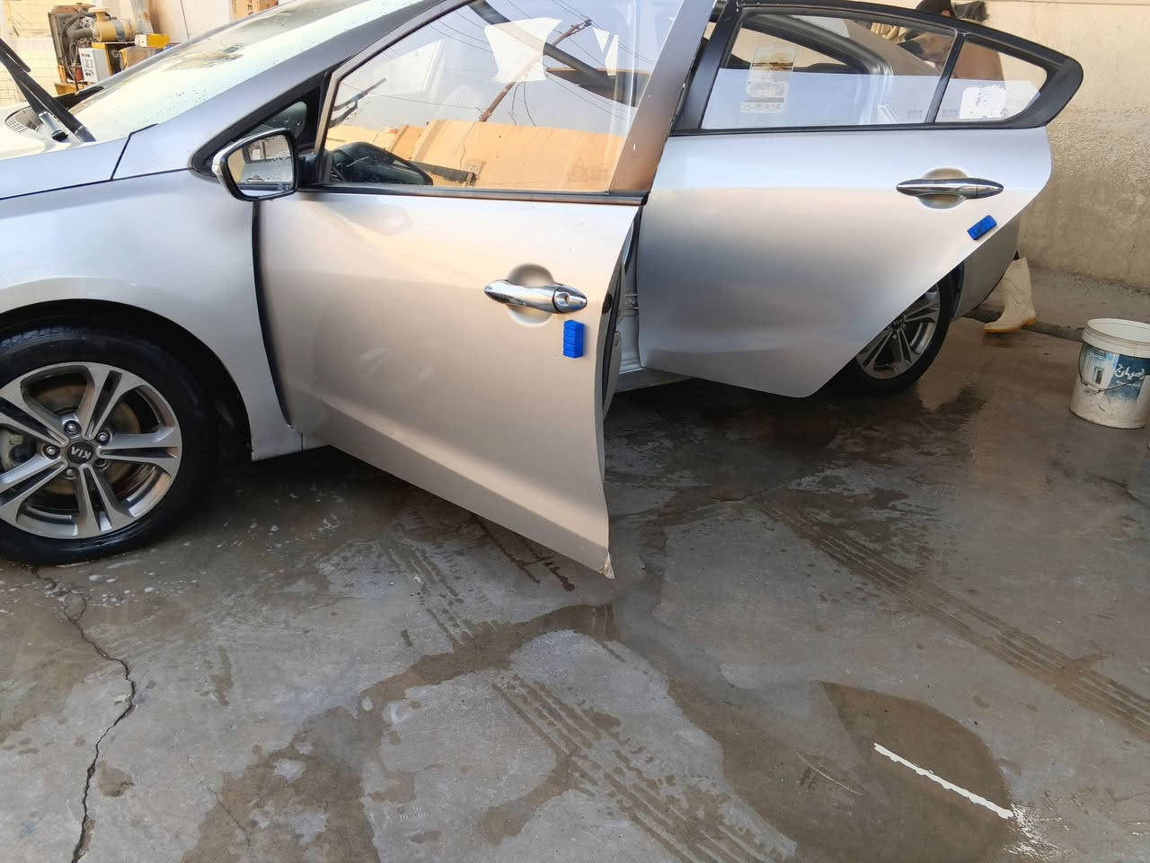 كيا سيراتو للبيع أو المراوس 🚗
​المحرك: 1600cc بحالة ممتازة  
​السنوية: نافذة لغاية 2030 (بإسمي)  
​الرقم: ميسان 31 - أصوليات كاملة  
​التكييف: تبريد ثلج  
​المواصفات:
​كشنات جلد  
​حدادية جديدة  
​تحكم ستيرن  
​البودي: رشات صبغ ومعجون (بيع عام)  
​السعر: 88 ورقة (وبيها مجال بسيط للطيبين)  
​المكان: الناصرية  
​📞 للإستفسار والتواصل: ***********@
