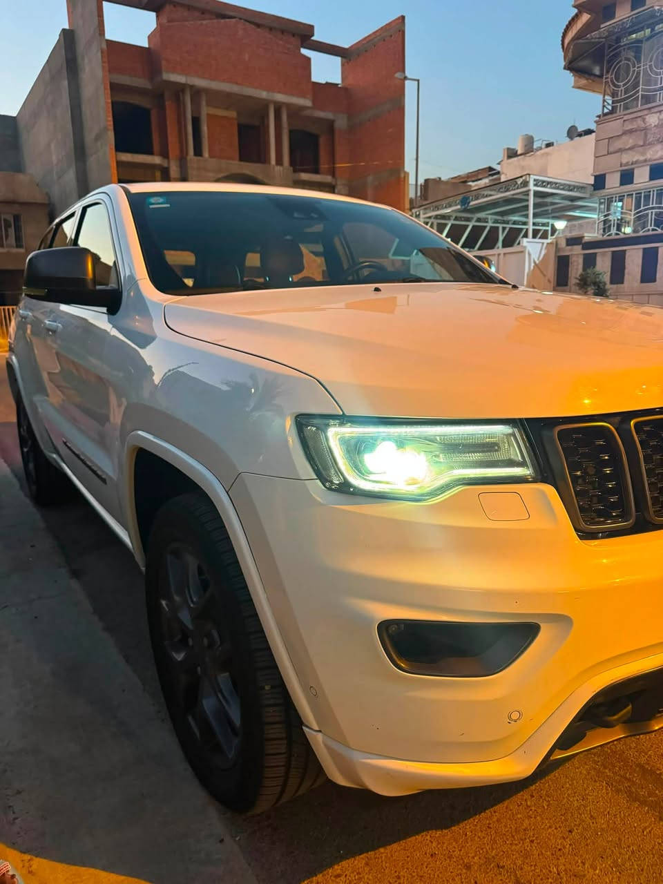 جيب موديل 2021 فول مواصفات خليجي وكالة هارلم
رادار امامي
حساسات 360
بانوراما
جلد احمر مكيف
تحديد مسار
شفتات كير بالستيرن 

ويل s مواصفات كومه بيها معروفة مكانها بغداد سعرها 280$ اي استفسار اتصل 

***********
