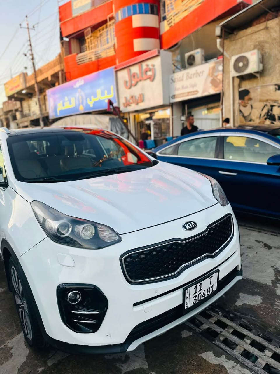 سبورتج 2019 خليجي
محرك 2000 دوش فوول مواصفات
بصمه
بانوراما
كشنات جلد
ماشيه 111
السيارة خليجية مال الشركة  الدولية 
بيها جاملغ مصبوغ جزء بسيط وباب امبدل جهة السايق اثر طخه بسيطة بدون ايرباك
السعر ١٧٠ وبيها مجال قليل 
الرقم : ***********
