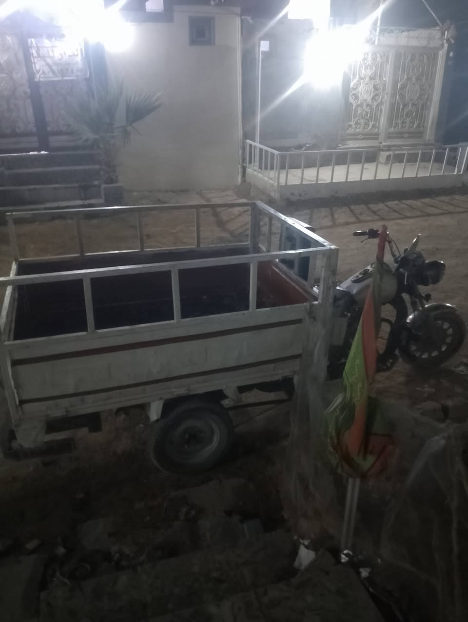 ستوت للبيع نجف رقم اسود وسنويه ماندل راعيه سعره 600- وبيه مجال ***********
