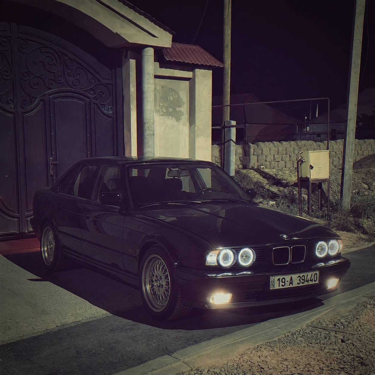بي ام ٥٢٥ • ١٩٩١ • رقم كربلاء