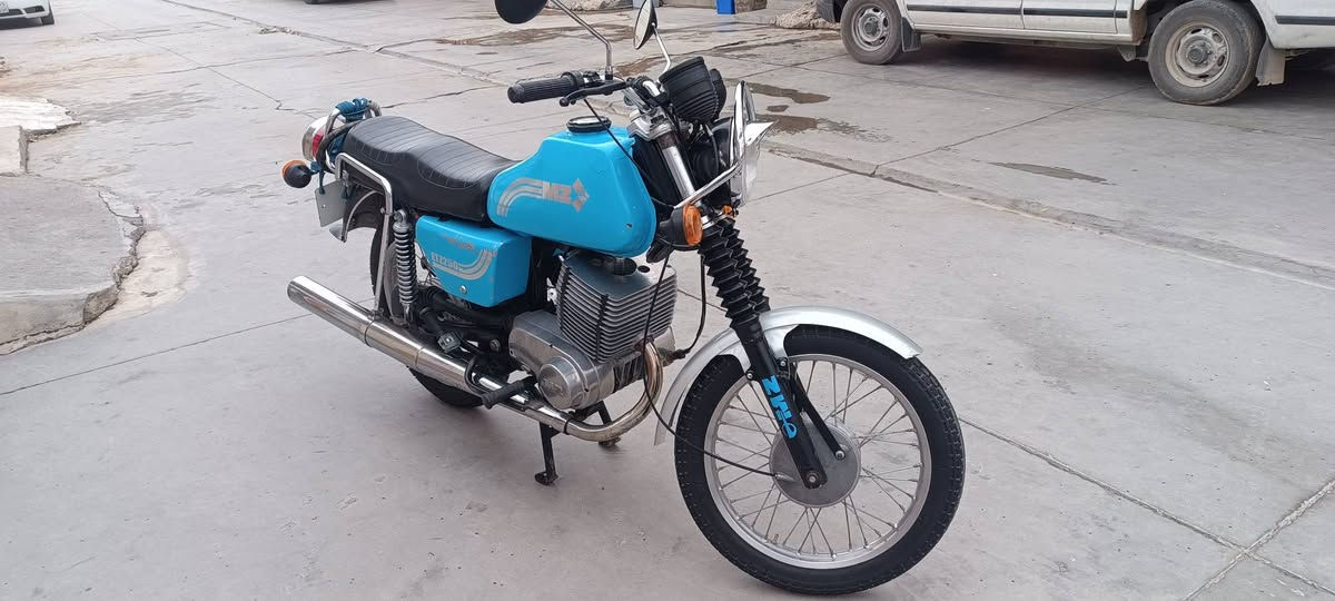 ماطور MZ • موديل 1982 • ماكو رقم