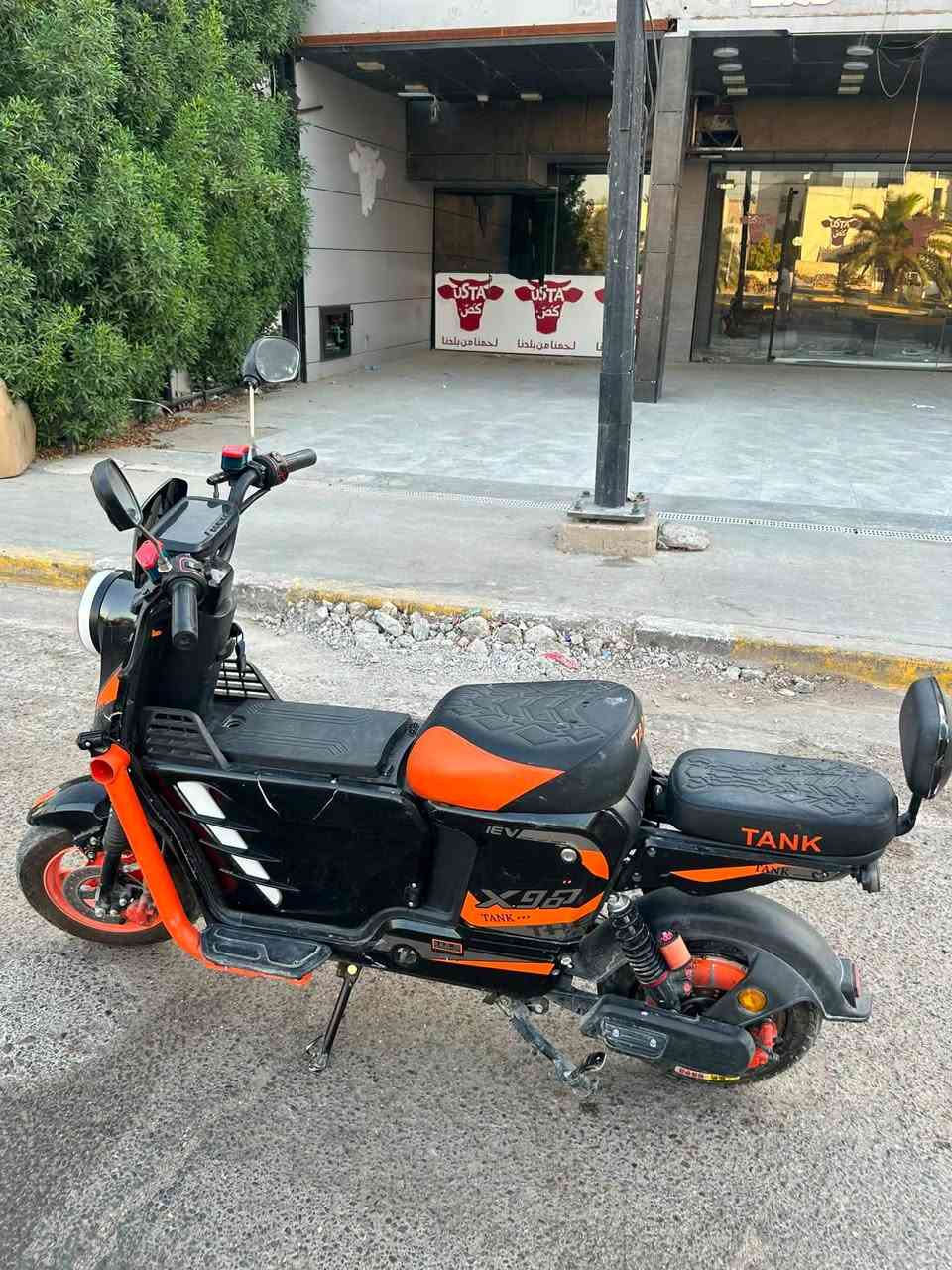 🟢🟢🟢 🏡📍بغداد السيدية📍 🏠🟢🟢🟢
سلام عليكم عدي دراجه شحن نوع X900لبيع 
دراجه جديده بل جيس بطرياته جددد دراجه حلوه ما عوزه هي شي دراجه كلشي مابيه وجديده ما بيه هي عطل مكاني 
 لسعر 450  وبيه مجال لطيبين رقم لهاتف 
WhatsApp ***********

