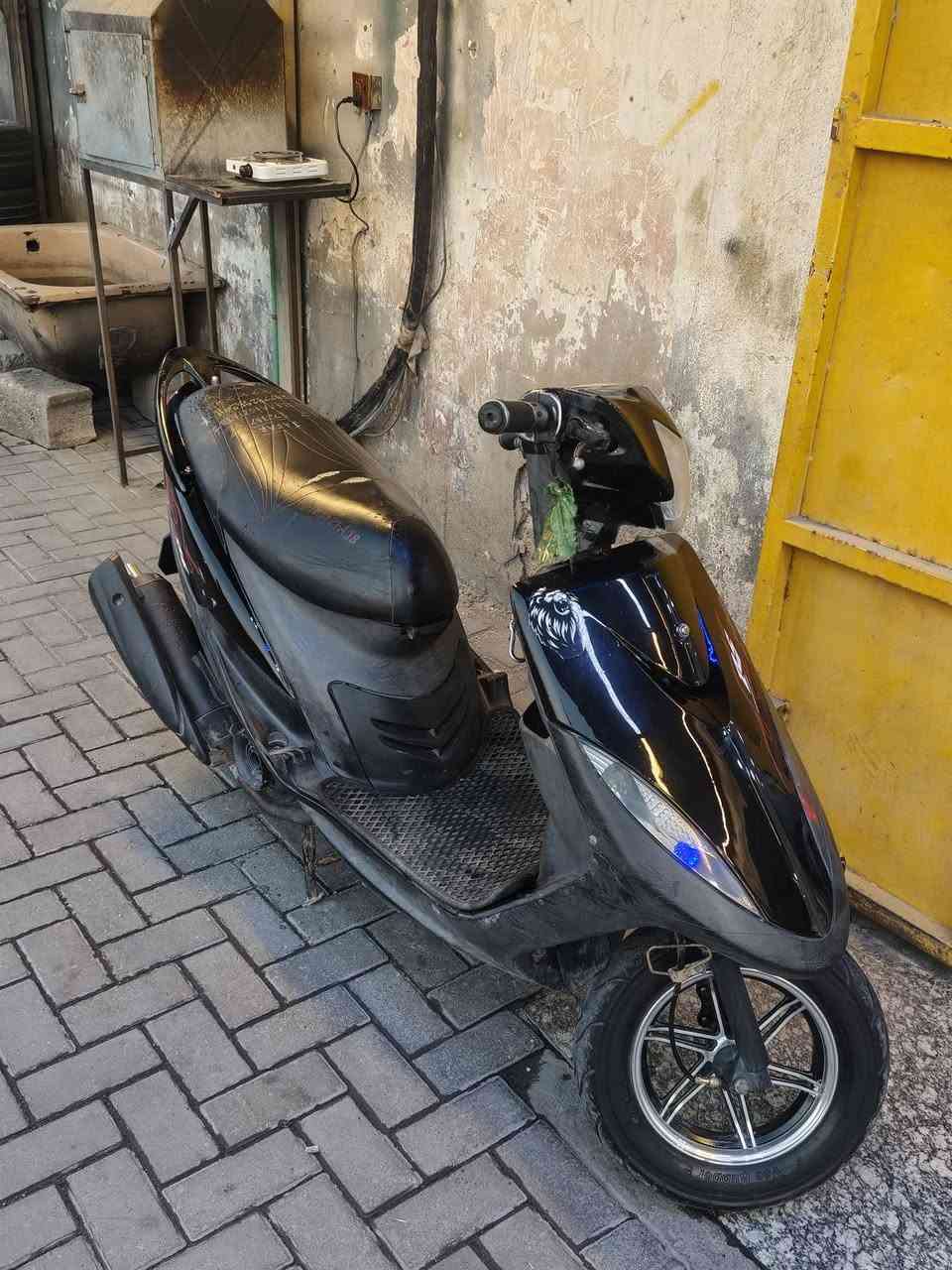 ماكس عدله دراجه بلاديه محرك ما مفتوح تجي تفحص وين مايعجبك سعر950  للتواصل***********
