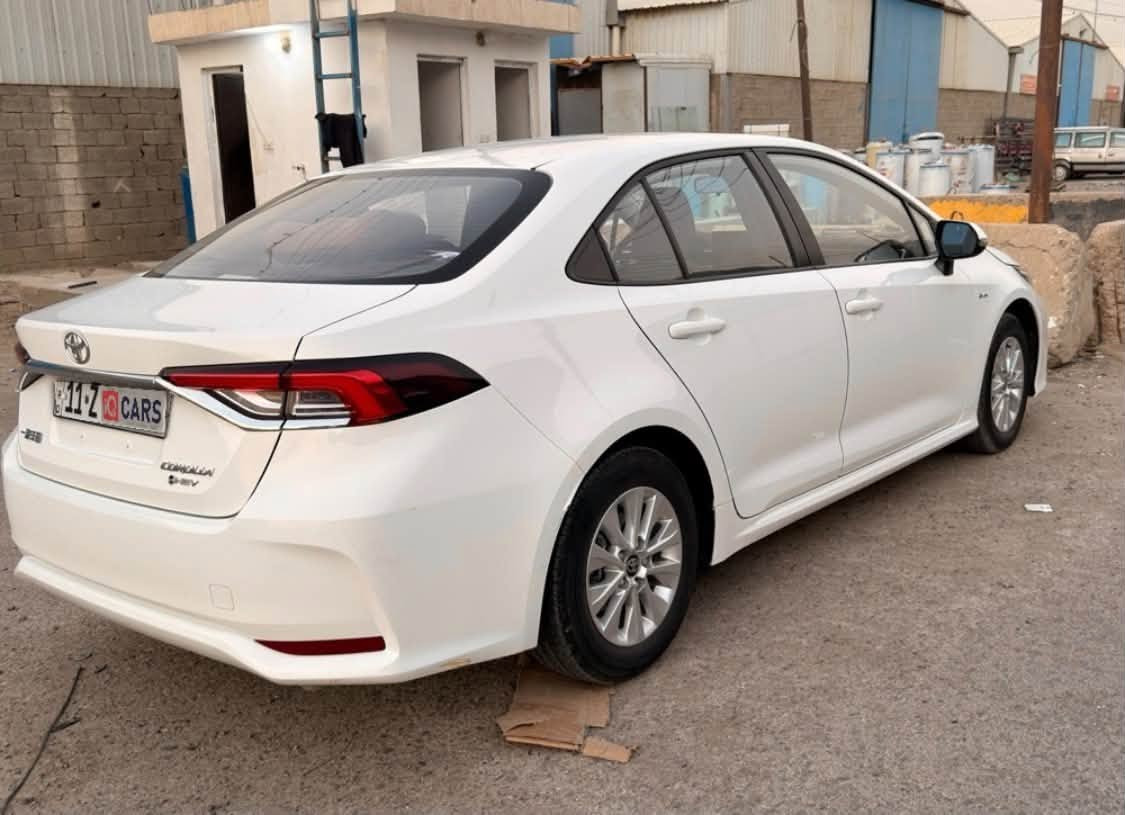كورلا هايبرد 2025 وارد صيني قمارة حديد مكفولة من التصليح والبارد عدا خدوش في الدعاميات 
65,000 km
بأسمي شخصياً
مكانها بغداد الدورة 
السعر 151 ورقة  
***********
