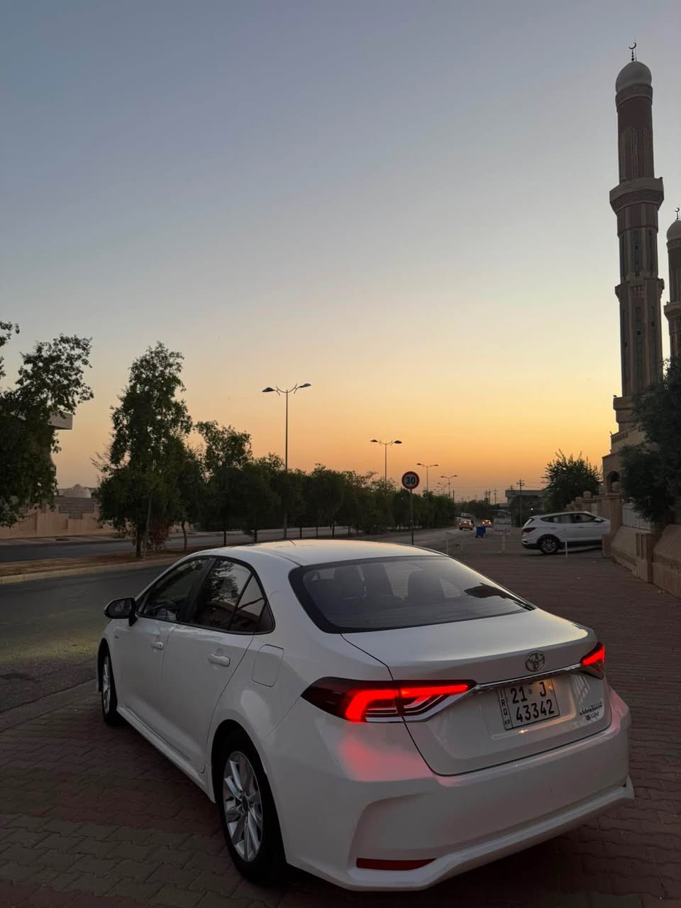 Toyota Corolla 2025 HEV
سەیارەکە ٢٠٠٠٠ ڕۆیشتووە
٤ جێ PDR ی هەیە 
١ جێ بچوکی کارتە 
هەمووی شتی بەشەرت
سعری ١٥٨ وەرەقە و مەجال
*********** أربيل, العراق
