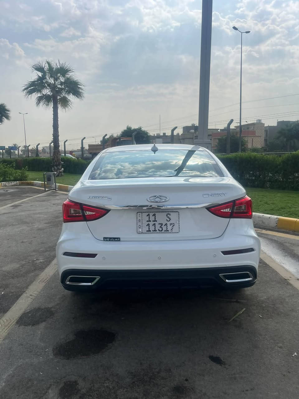 السلام عليكم للبيع أريزو 5
مواصفات استاندر 

كفاله عامه كير مكينه ضربه صبغ 

بيها ملاحضات بسيطه

السعر 100 وبيها مجال 

ملاحظه : السياره حره تحويل ثاني يوم 

الرقم : ***********
