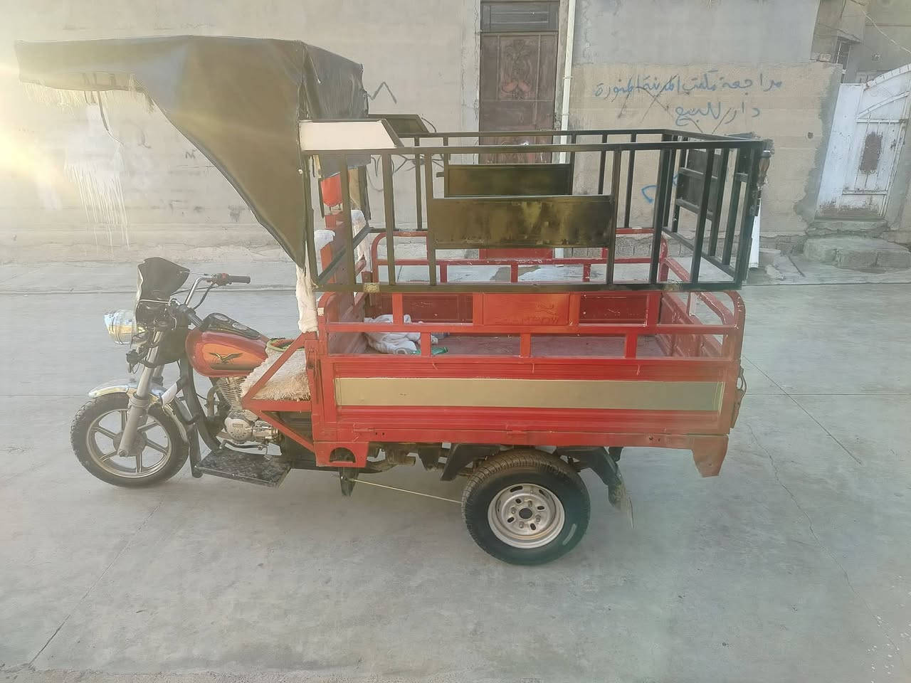 للبيع ستوتات موديل ٢٠شرط منفيس موجود وشرط الفحص و كهربائيات شغالة ونظيفه شراي يتصل او يدخل خاص ويدلل والموشراي خل يعبر المنشور مكان دوزخورماتو ***********
