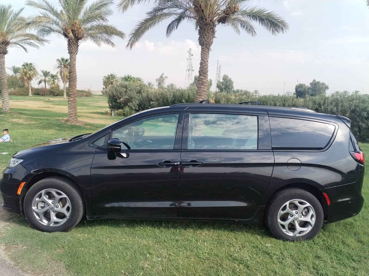 سلام عليكم
للبيع او مرواس 
باسفيكا 2023 S  بنزين السياره  رقم اربيل الانكليزي فول مواصفات 1/1 اعلئ فئة  معروفه مواصفات السياره  5 كامرات نفط عميه رادارات امامي وخلفي وجانبي كشنات vip بردات متحركه بصمه اربع ابواب باقي المواصفات معروفه للاستفسار الرقم ***********
