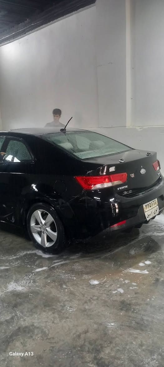 سلام عليكم فورتي تك باب٢٠١٣ رقم اربيل جاهزه تبريد كير مكينه نقصه بس صدر بيه جراد سياره خير من الله مكانه بابل سعره ٦٠ وبيه مجال ***********
