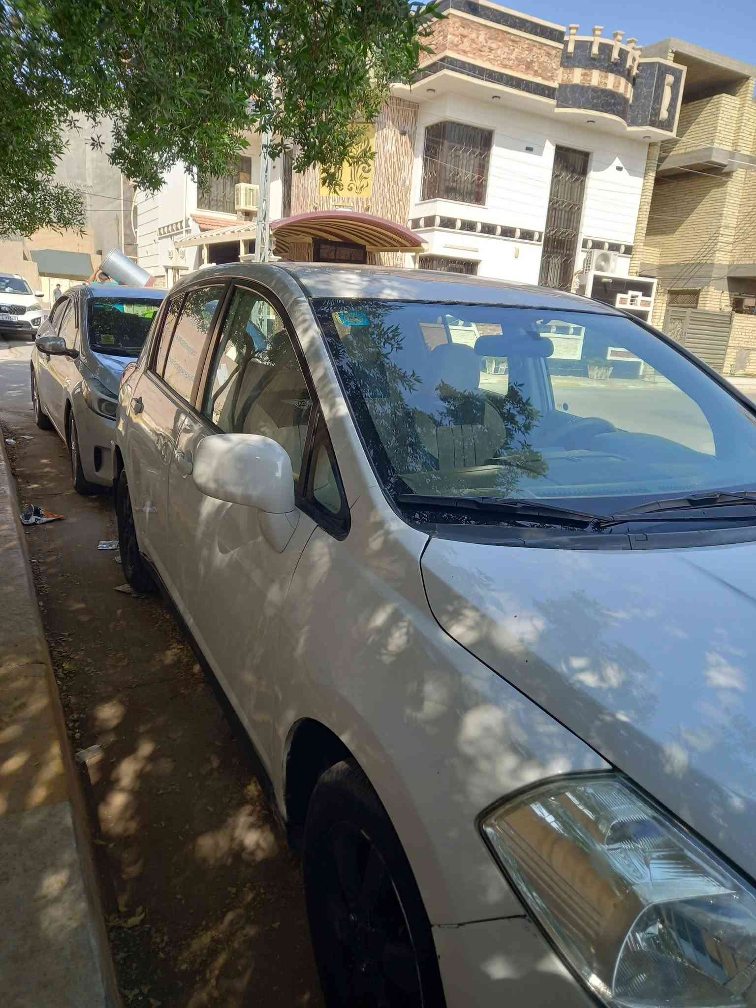 نيسان فيرسا • ٢٠٠٨ • رقم بغداد