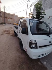 شاحنات