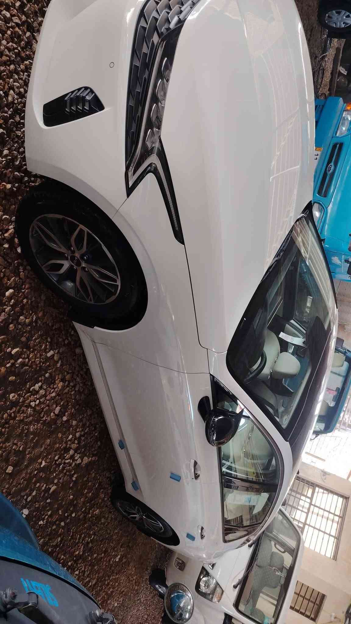 سلا عليكم كي 5فايف موديل 2023رقم سليمانيه تحويل مباشر السياره خليجيه فول مواصفات 1/1 كفاله عامه ماشيه 75الف حقيقي الاستفسار أكثر اتصل *********** العنوان بابل

نص مكتوب في الصور:
- HONOR X9b 24mm f/1.75 1/50s ISO278
- HONOR X9b 24mm f/1.75 1/50s ISO185
- HONOR X9b 24mm f/1.75 1/50s ISO600