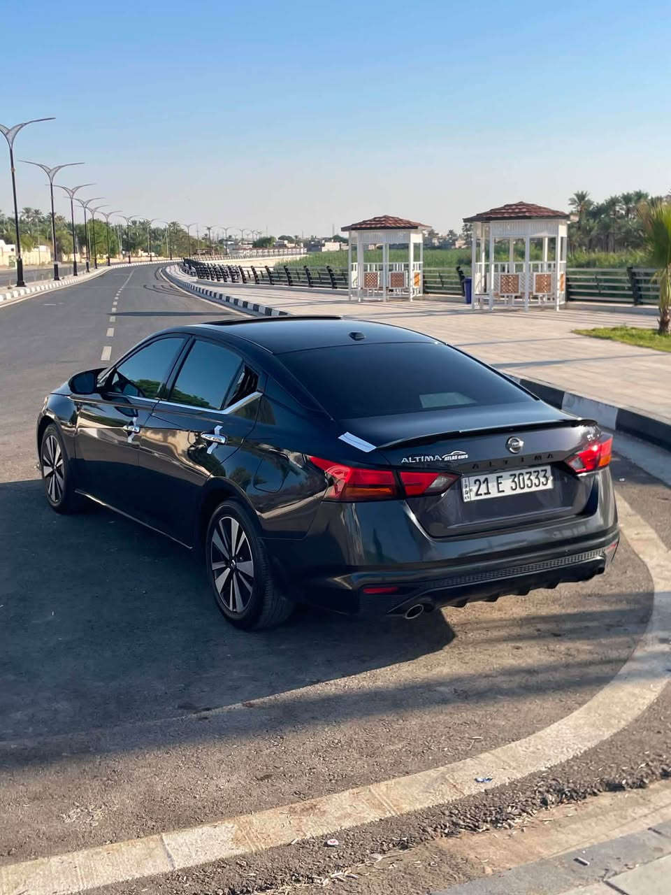 للبيع التيما SL فول موصفات
السعر 115 وبي مجال
‭{***********}
-موديل 2019 
-الون نفطي
فتحه سلايت  
-ماشيه 170 كيلو 
-داخل  صاج 
-رادار 360 درجة
-تحكم ستيرن 
-تثبيت سرعه 
-كاميرا خلفي 
-رادار جانبي
-رادار خلفي 
-رادار امامي
-تحديد مسار
-حساس خلفي
-تبريد ثلج❄️
-تشغيل عن بعد 
-بصمة تشغيل 
-بصمة ابواب + صندوق 
-تايرات وياله جديد
-سيارة جاهزة مناقص برغي
-ضرر سيارة : + جاملغ وبونيد وقطعتين ونص كلير بدون ضربه بدون دواخل شرط   
-سنويه هزه براد جديد  
-سيارة ب اسمي
-تحويل وكاله ثاني يوم 
1N4BL4EV5KC163617
📍مكان السياره دياله خانقين
