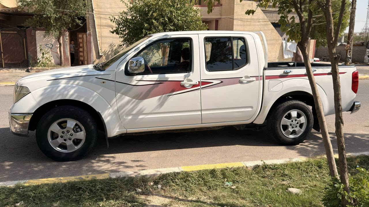 للبيع: بيك أب نيسان (Nissan Pickup)
 الموديل: 2014
 الصبغ: بدون صبغ، فقط الباب الخلفي (باب الحوض) مبدل.
 المحرك والگير: بلادي، الگير أوتوماتيك (المحرك ينقص زيت).
 الملكية والسنوية: باسمي والسنوية مجددة لغاية 2031.
 السعر: 115 ورقة ($11,500) - قفل.
📍 المكان: كلار
📞 رقم الهاتف: ***********
🚗 بۆ فروشـتـن: پیکاب نیسان (Nissan Pickup)
 مۆدێل: 2014
: بێ سبوغ، تەنها دەرگای دواوەی (دەرگای سندوقەکە) گۆڕدراوە.
 مەکینە و گێڕ: بلادي، گێڕ ئۆتۆماتیک (مەکینەی ڕۆن کەم دەکات).
 سەنەوی: بەناوی خۆمەوەیە و ساڵانەی تا ٢٠٣١ تازەیە.
 نرخ: ١١٥ وەرەقە ($11,500) - قفڵ.
📍 شوێن: کەلار
📞 ژمارەی پەیوەندی: *********** كالار, السليمانية
